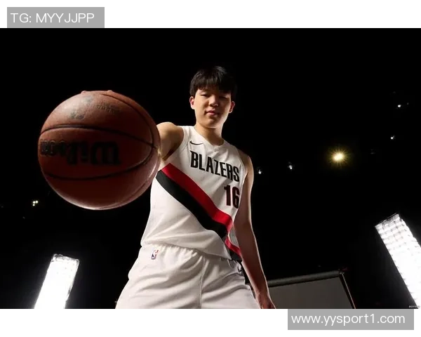 NBA中国官网强调适量脂肪对抗的重要性教练组关注瀚森体脂率监测情况