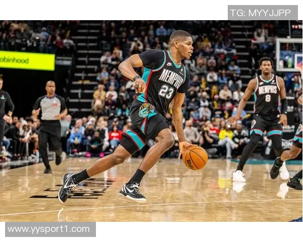 开拓者媒体人建议选科沃德他的投射能力更适合球队需求