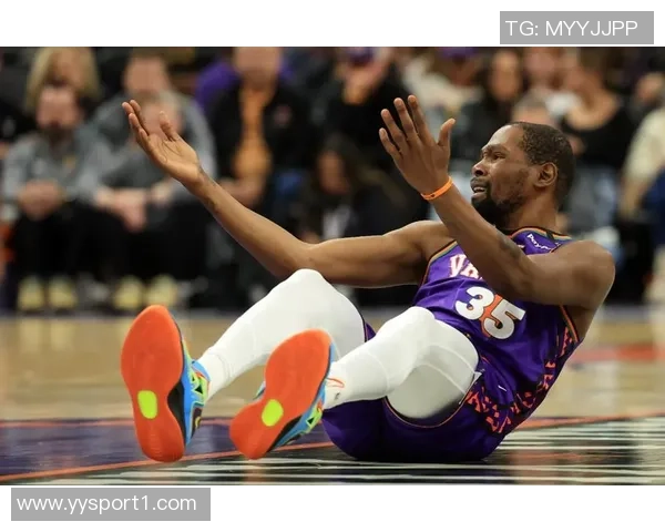 新赛季罚球王榜揭晓里夫斯领衔字母SGA紧随其后巴特勒杜兰特表现平平 新赛季罚球王榜揭晓里夫斯领衔字母SGA紧随其后巴特勒杜兰特表现平平